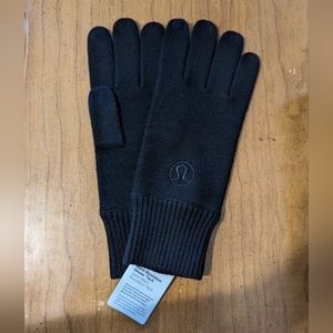 Lululemon M/L Gloves